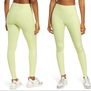 NWT Girlfriend collective compression leggings green yellow with pockets medium